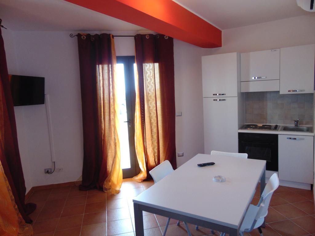 Tus'Hotel Apartments Tusa Dış mekan fotoğraf