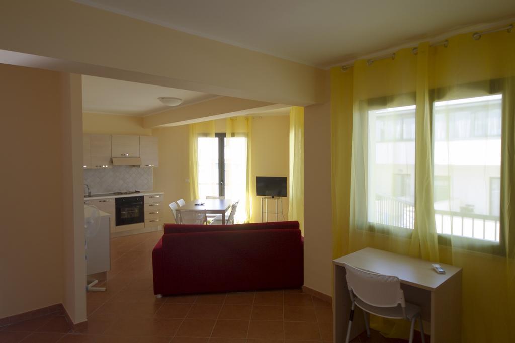 Tus'Hotel Apartments Tusa Dış mekan fotoğraf